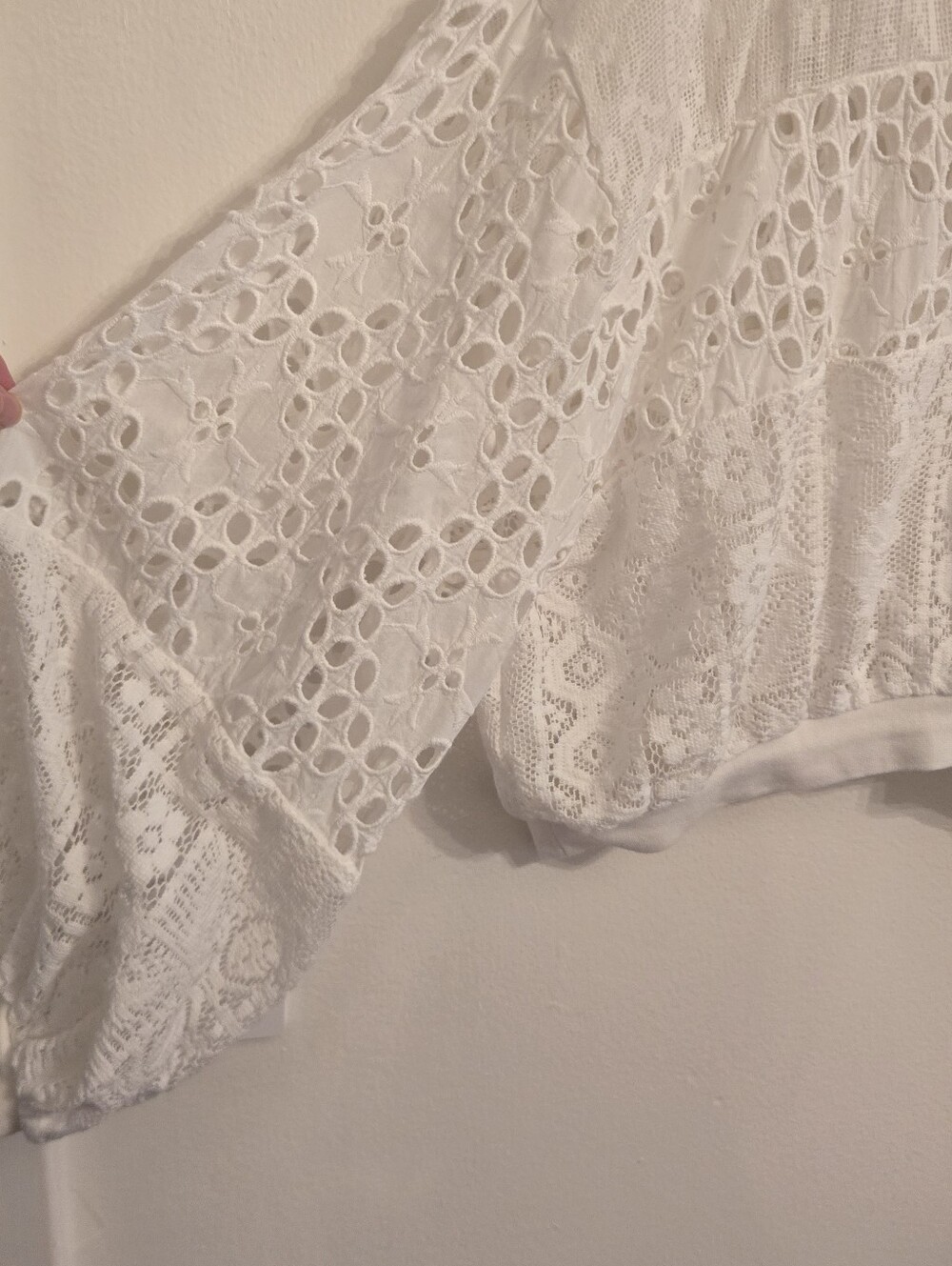 Anthropoligie Pilcro Cutwork Bubble Sleeve Top Size XL - Picture 9 of 12